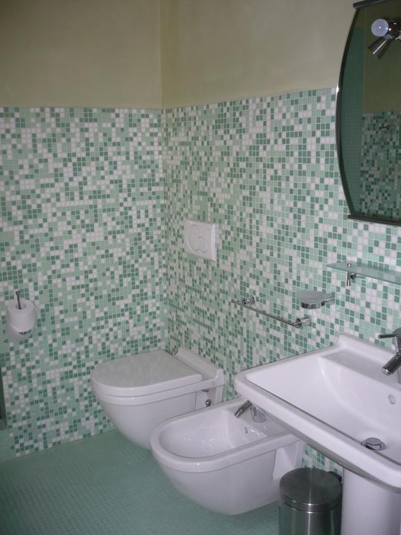 Casa Vacanze "Casale Al Pino" Riparbella Buitenkant foto