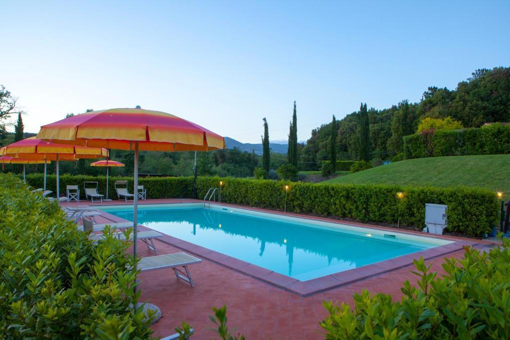 Casa Vacanze "Casale Al Pino" Riparbella Buitenkant foto