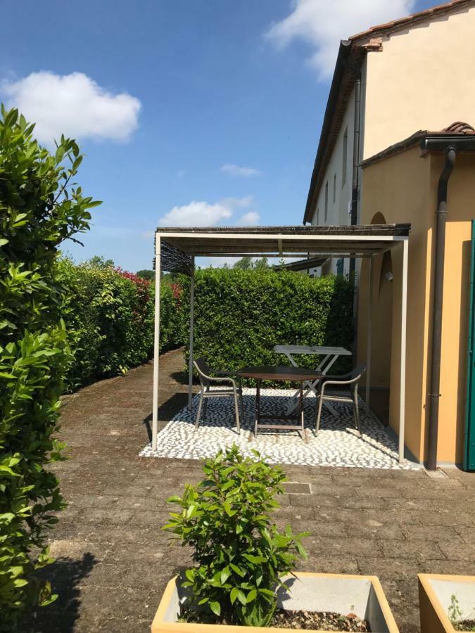 Casa Vacanze "Casale Al Pino" Riparbella Buitenkant foto