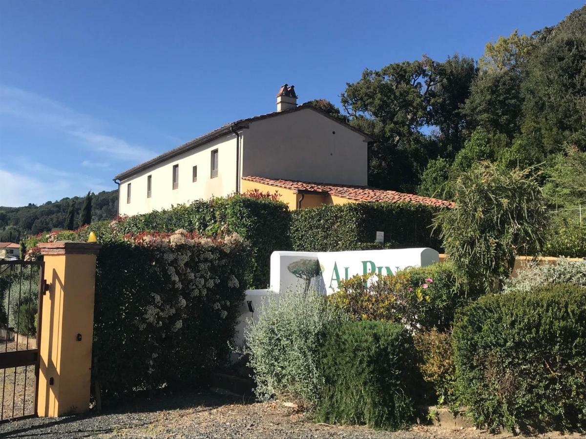 Casa Vacanze "Casale Al Pino" Riparbella Buitenkant foto
